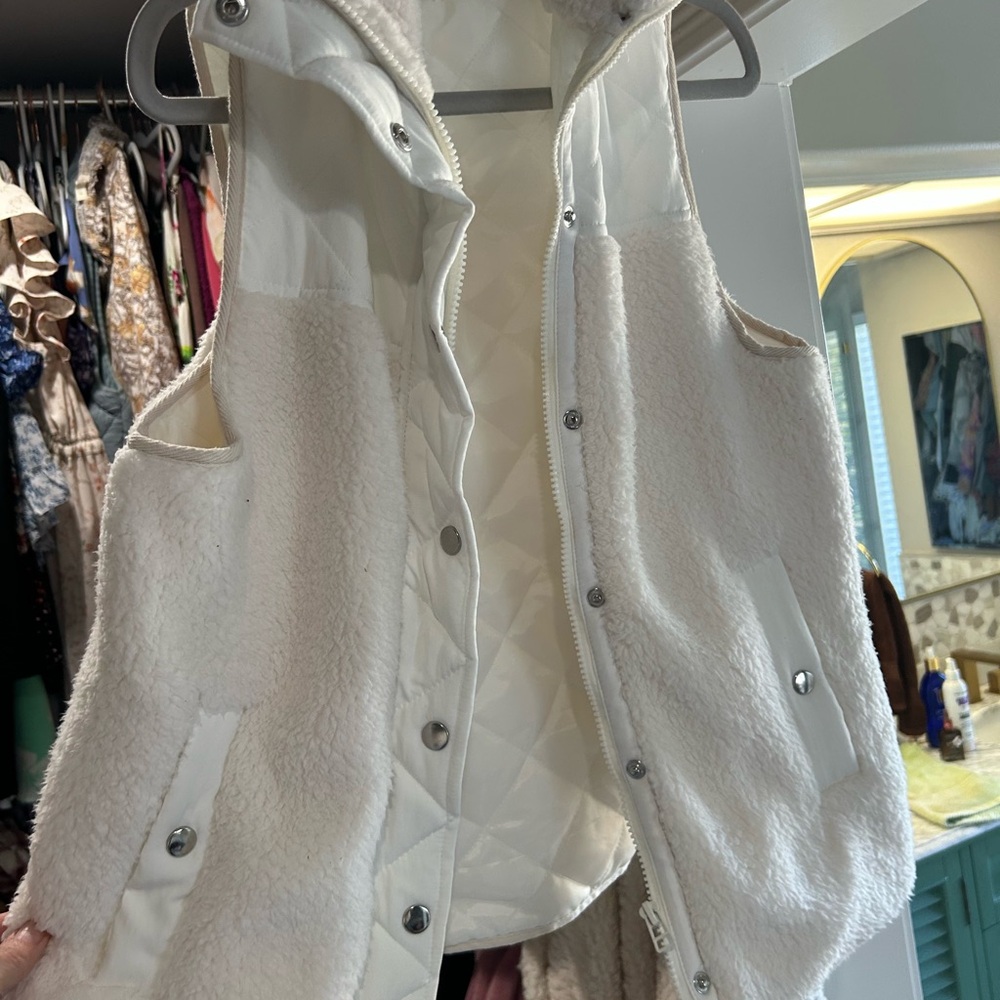 Women's White Sherpa Vest